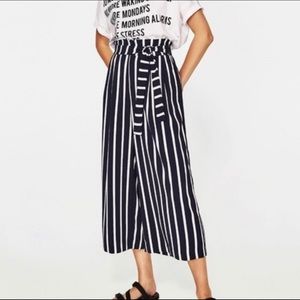 Zara Trafuluc pull on stripe flowy culottes size M